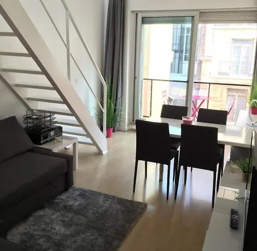 Duplex Près Des Champs-élysées *