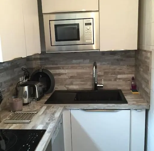 아파트 Duplex Pres Des Champs-elysees 파리